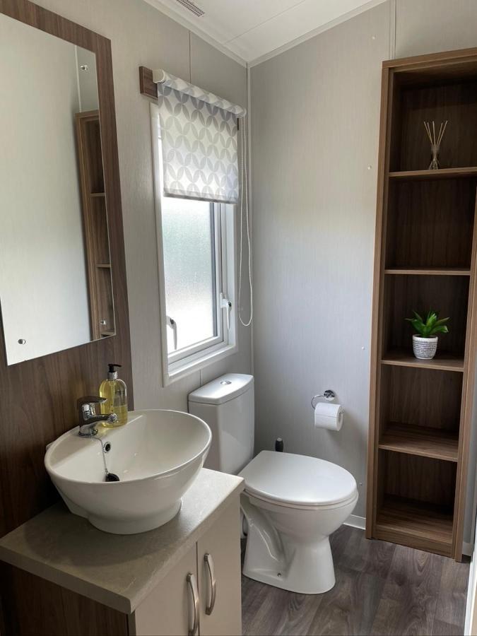 6 Berth Comfy Homely Caravan, Dog Friendly Belton with Browston Zewnętrze zdjęcie
