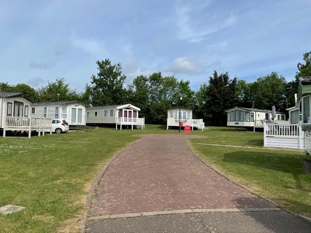 6 Berth Comfy Homely Caravan, Dog Friendly Belton with Browston Zewnętrze zdjęcie